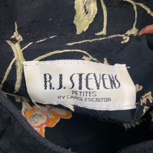 Vintage Floral Mock Neck Long Sleeve Blouse - Picture 3 of 4